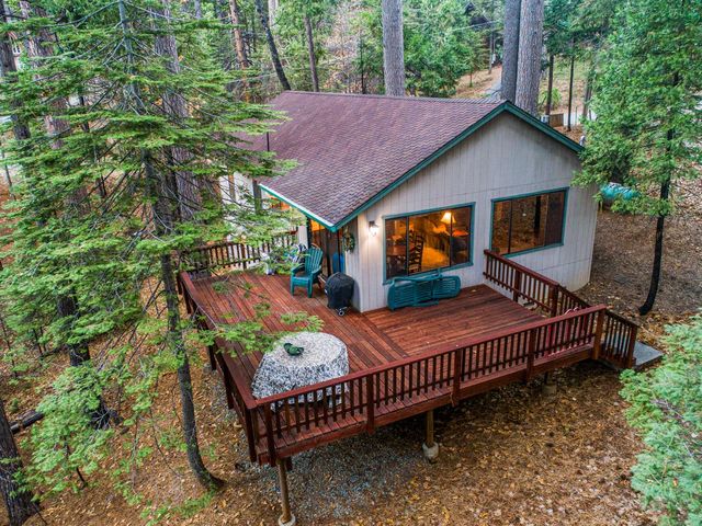 729 Dawyn Dr, Arnold, CA 95223