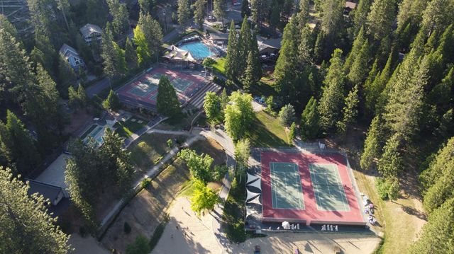 729 Dawyn Dr, Arnold, CA 95223