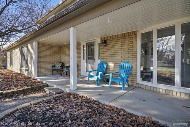 5011 Vincent Trail, Shelby Charter Township, MI 48316