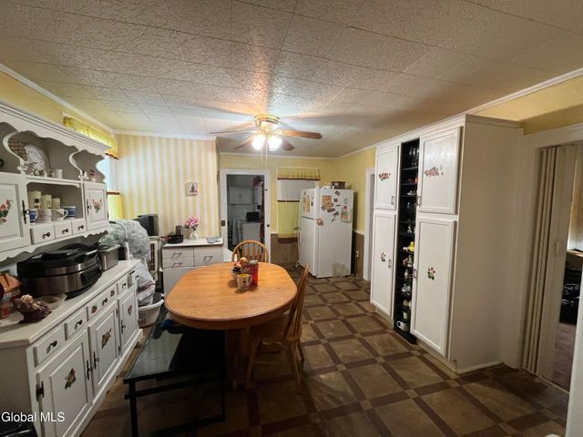 40 Sargent Street, Cohoes, NY 12047