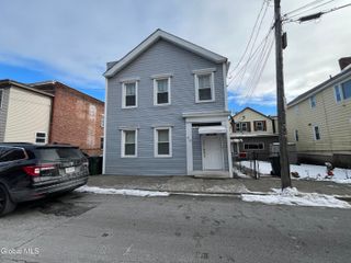 40 Sargent Street, Cohoes, NY 12047