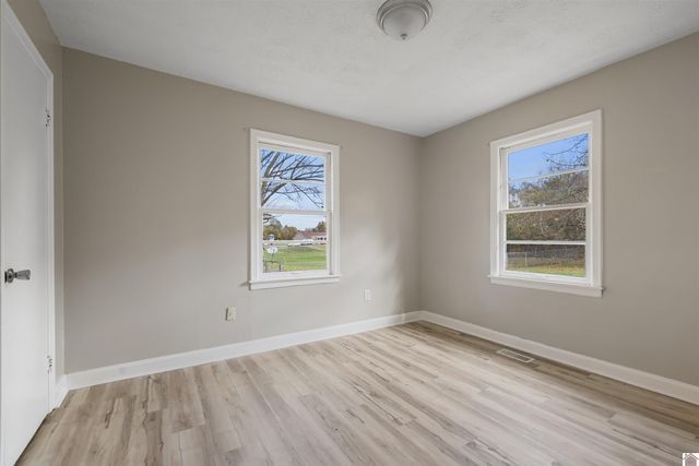 916 N 15th Street, Mayfield, KY 42066