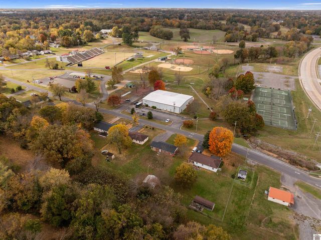 916 N 15th Street, Mayfield, KY 42066