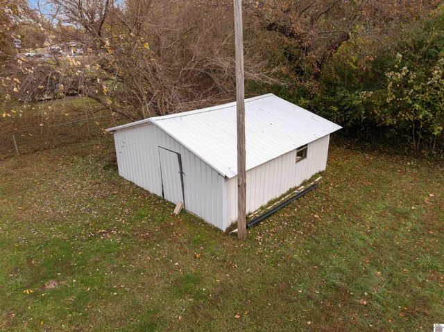 916 N 15th Street, Mayfield, KY 42066