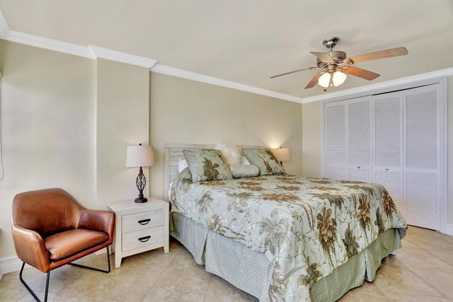 1021 Hillsboro Mile 1108, Hillsboro Beach, FL 33062