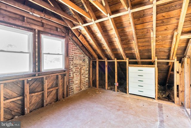 5704 48TH AVE, Riverdale, MD 20737