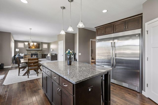 19495 Hilldale Avenue, Lakeville, MN 55044