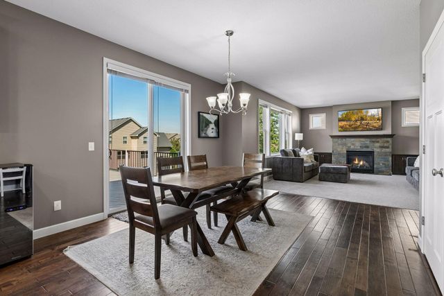 19495 Hilldale Avenue, Lakeville, MN 55044