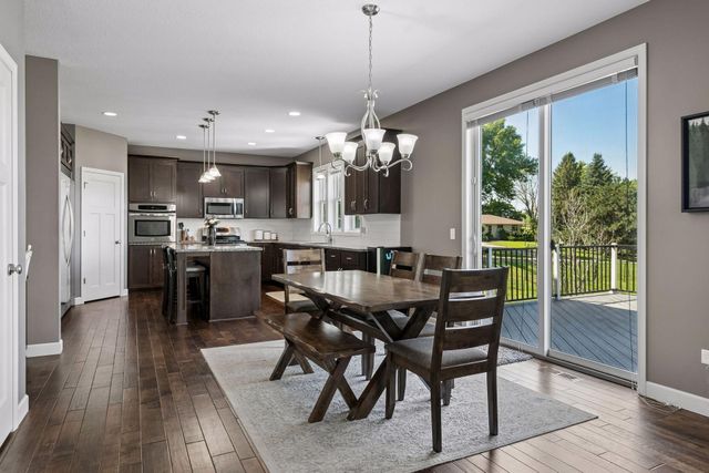 19495 Hilldale Avenue, Lakeville, MN 55044