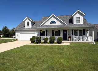602 Suzanne Avenue, Bradley, IL 60915