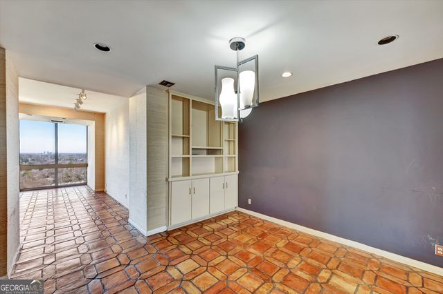 147 15th Street NE 15D, Atlanta, GA 30309