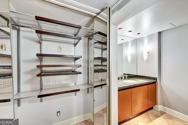 147 15th Street NE 15D, Atlanta, GA 30309