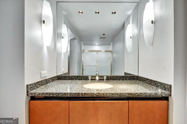 147 15th Street NE 15D, Atlanta, GA 30309