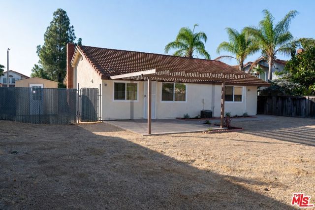 524 Ventura Avenue, Corona, CA 92879