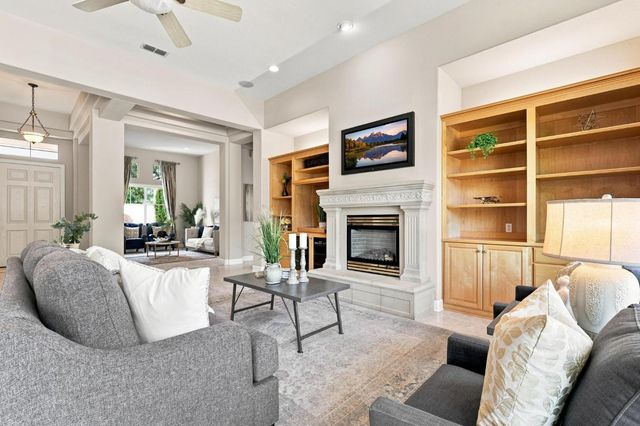 932 Gardner Ct, Lincoln, CA 95648