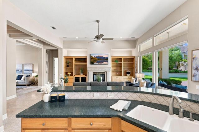 932 Gardner Ct, Lincoln, CA 95648