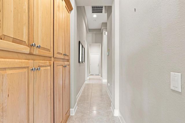932 Gardner Ct, Lincoln, CA 95648