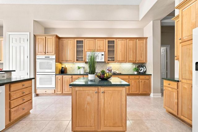 932 Gardner Ct, Lincoln, CA 95648