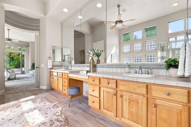 932 Gardner Ct, Lincoln, CA 95648