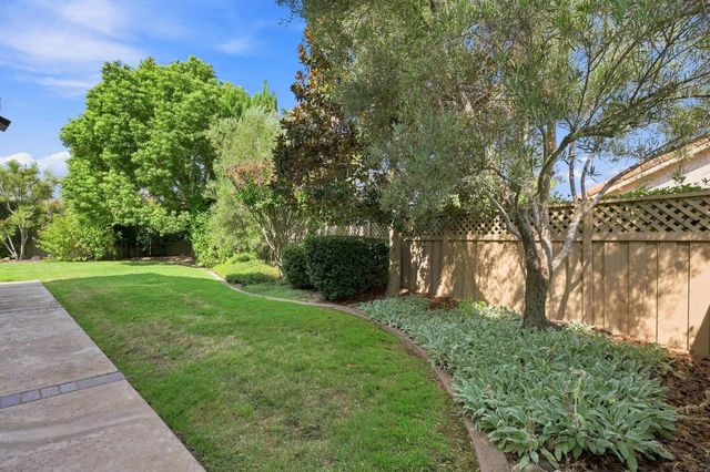 932 Gardner Ct, Lincoln, CA 95648