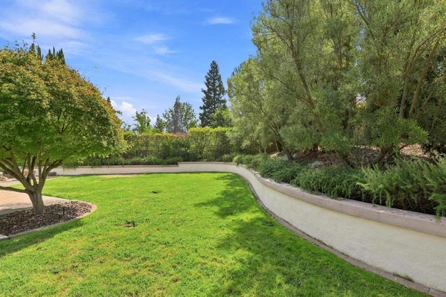 932 Gardner Ct, Lincoln, CA 95648