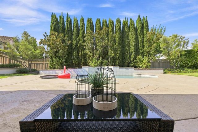 932 Gardner Ct, Lincoln, CA 95648