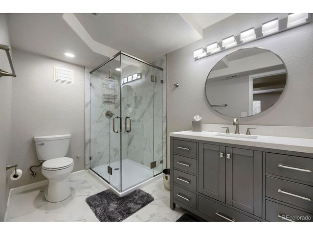 16845 E Maplewood Dr, Aurora, CO 80016