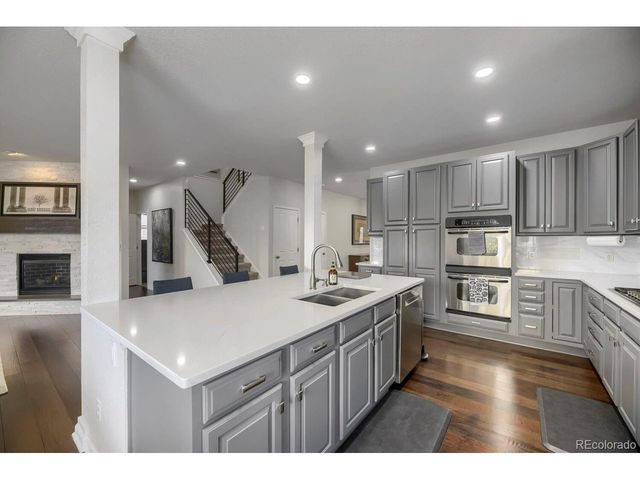 16845 E Maplewood Dr, Aurora, CO 80016