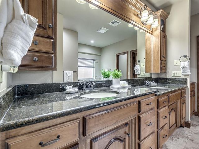 1509 Briar Meade Circle, Edmond, OK 73025