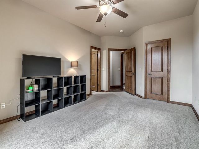 1509 Briar Meade Circle, Edmond, OK 73025