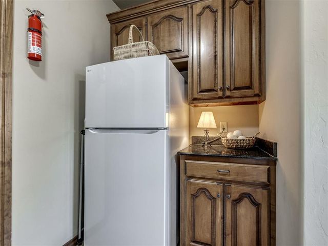 1509 Briar Meade Circle, Edmond, OK 73025