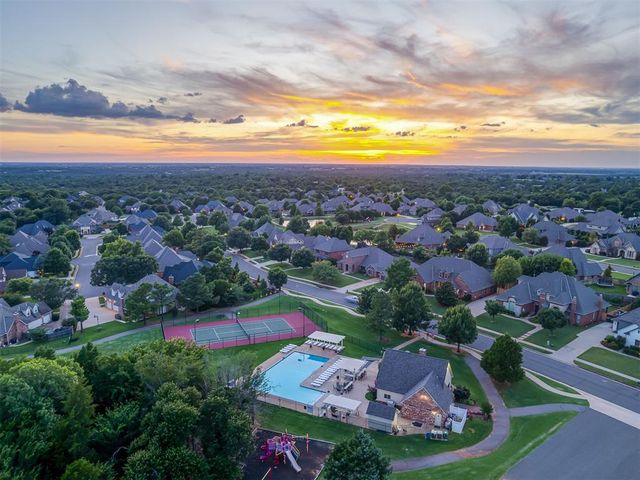 1509 Briar Meade Circle, Edmond, OK 73025