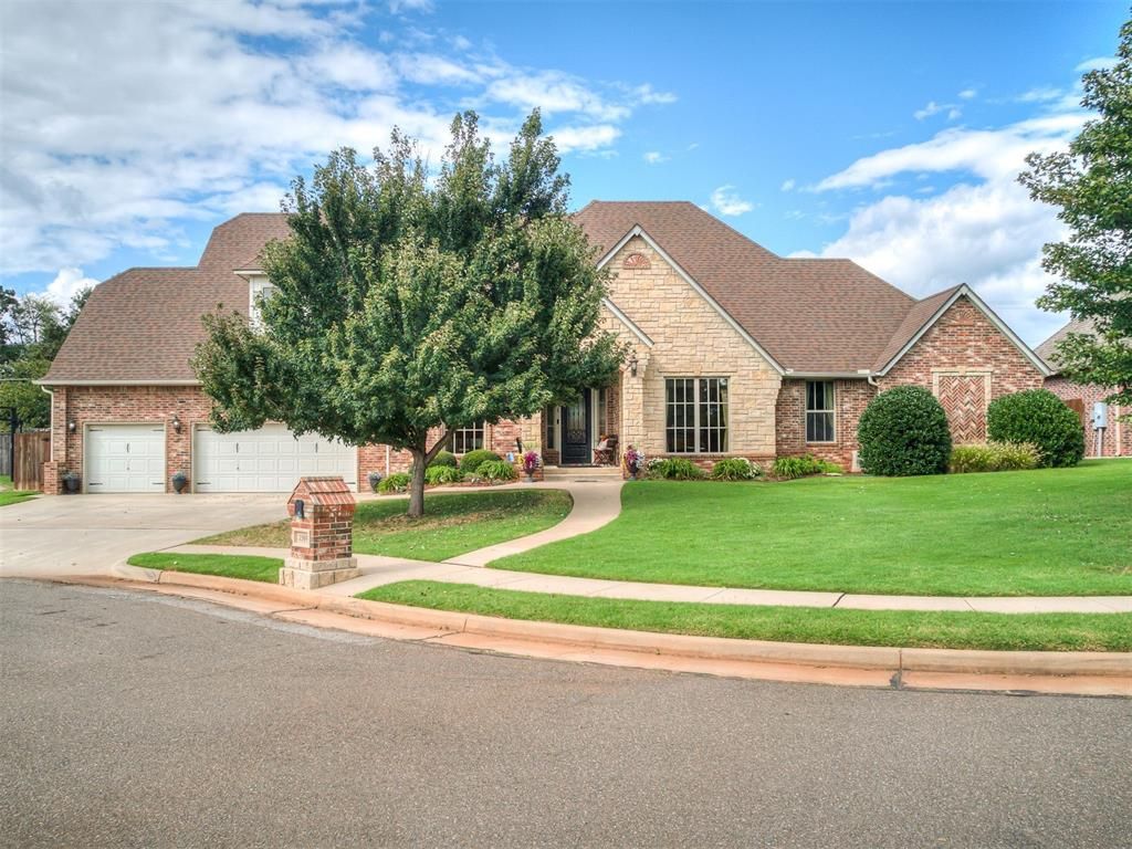 1509 Briar Meade Circle, Edmond, OK 73025