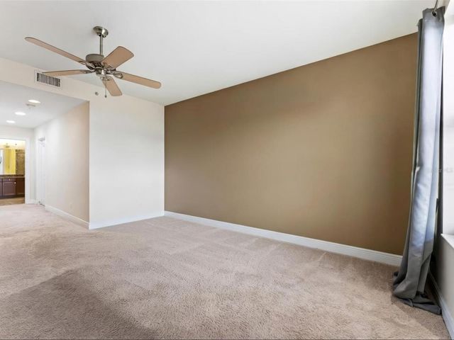 628 CLEVELAND STREET 1211, Clearwater, FL 33755