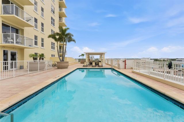 628 CLEVELAND STREET 1211, Clearwater, FL 33755