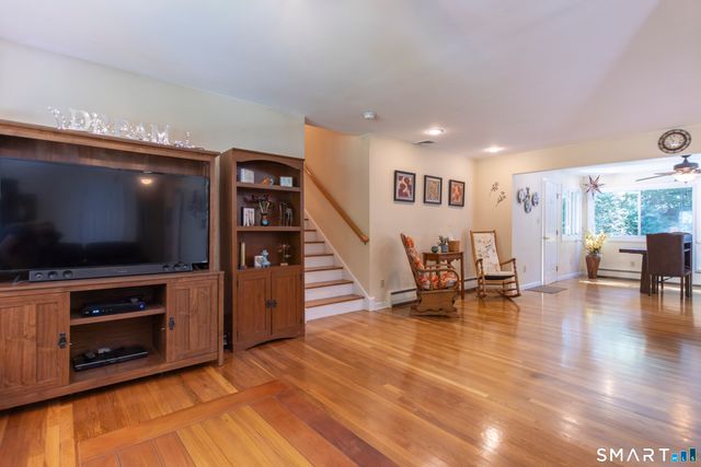 19 Tower Lane, Shelton, CT 06484