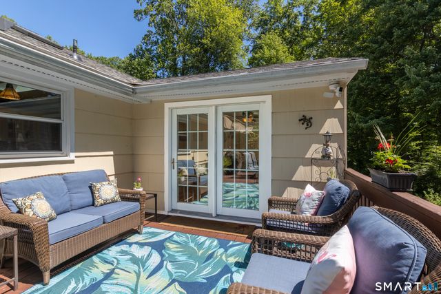 19 Tower Lane, Shelton, CT 06484