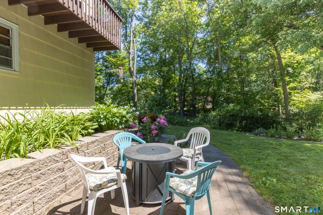 19 Tower Lane, Shelton, CT 06484