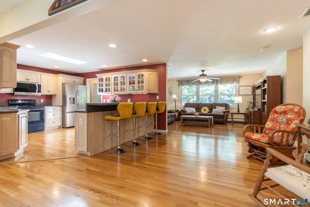 19 Tower Lane, Shelton, CT 06484