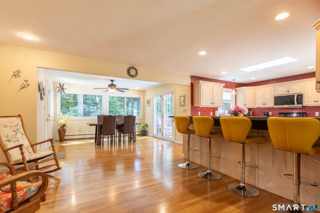 19 Tower Lane, Shelton, CT 06484
