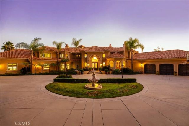 365 Oak Mountain Road, Bradbury, CA 91008