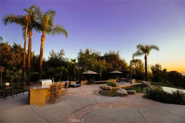 365 Oak Mountain Road, Bradbury, CA 91008