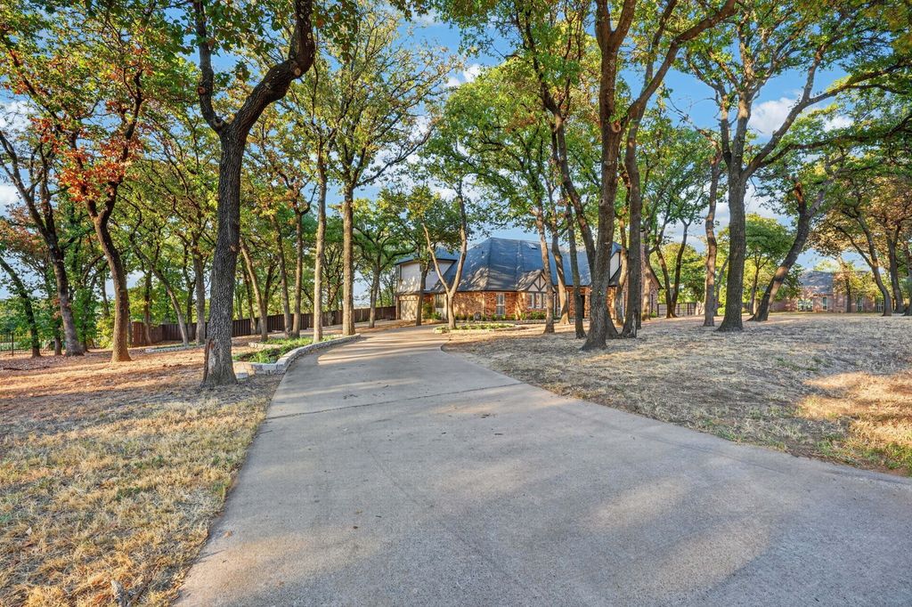1022 Alamo Drive, Southlake, TX 76092 — photo 2