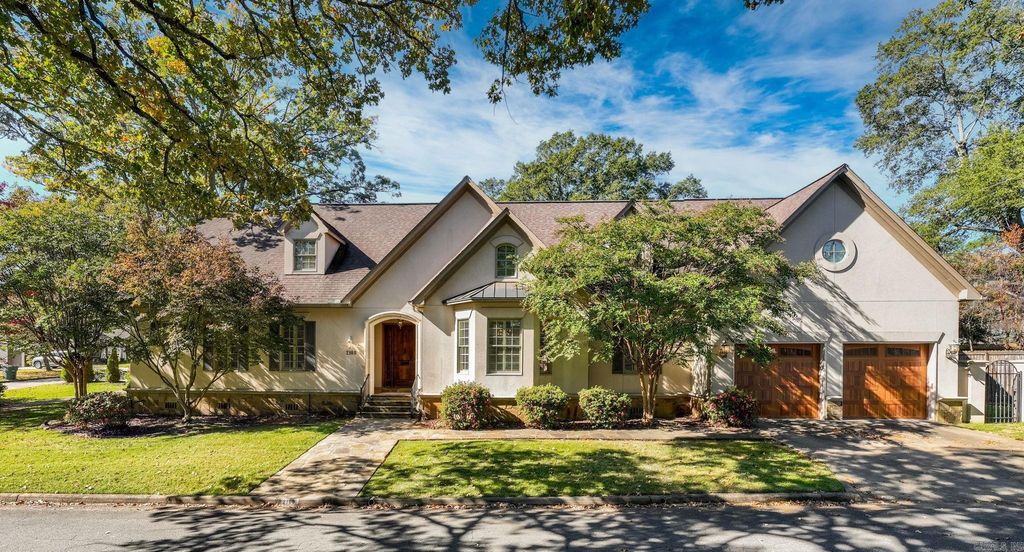 2100 Newton Street, Little Rock, AR 72207