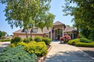 8608 Woodruff Drive SW, Byron Center, MI 49315