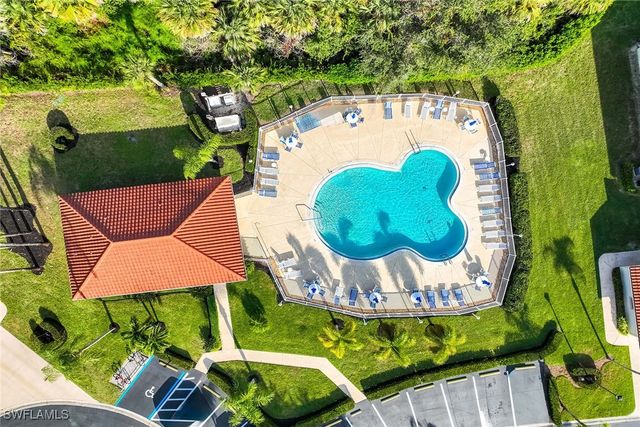 640 Luisa LN 804-4, Naples, FL 34104