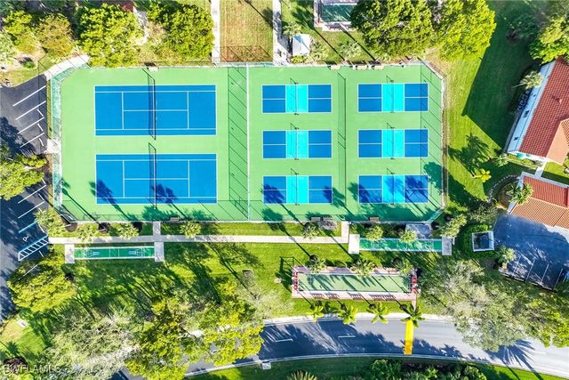 640 Luisa LN 804-4, Naples, FL 34104