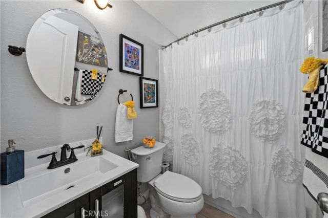 27 Rosy Finch Ln, Aliso Viejo, CA 92656