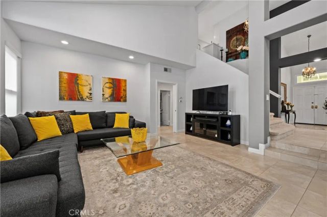 27 Rosy Finch Ln, Aliso Viejo, CA 92656