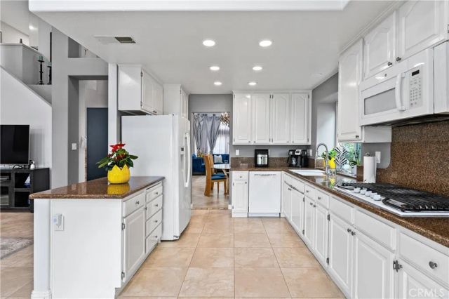 27 Rosy Finch Ln, Aliso Viejo, CA 92656